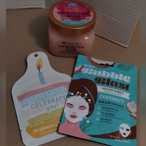 NWOT Moroccan Rose Face/Body Scrub and Face Masks Set